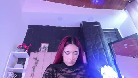 Mia online show from February 13, 4:21 pm