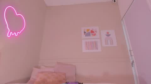 karol online show from February 12, 11:36 am