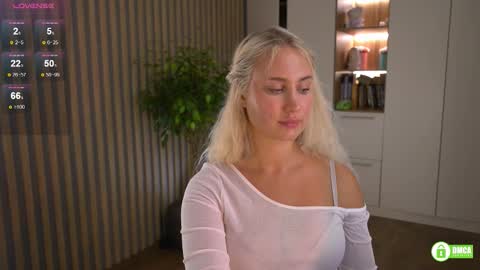 Snapshot of _kateline_ chatting on September 18, 3:38 pm Kate online show from September 18, 3:38 pm