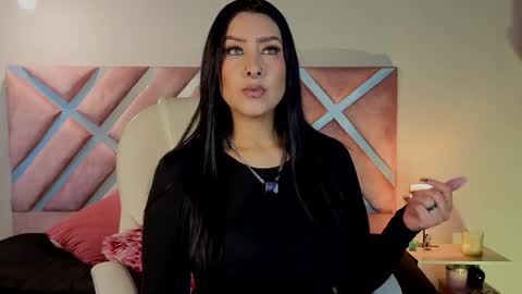 kelly online show from April 17, 12:40 pm