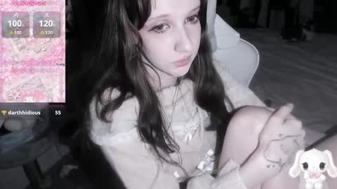  kuro  online show from April 3, 3:19 pm