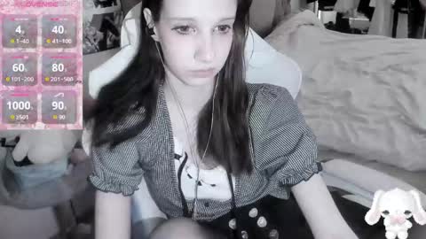  kuro  online show from March 24, 8:53 am