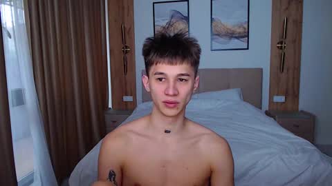 Snapshot of _kurt chatting on February 15, 2:00 pm Kurt online show from February 15, 2:00 pm