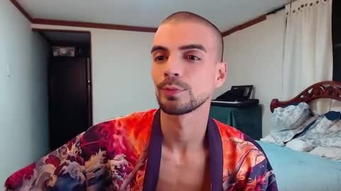 KURT online show from February 7, 1:41 am