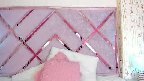 Lanna  online show from February 22, 11:46 am