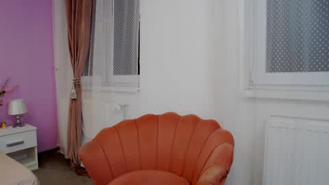 Lena Paul online show from February 26, 4:19 am