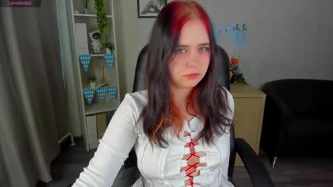 Snapshot of _lexii_pop chatting on October 13, 2:24 am Im Alis 3 online show from October 13, 2:24 am