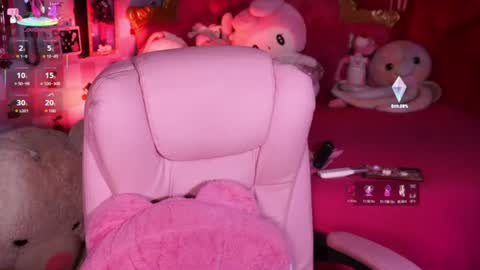 _little_glrl_ online show from June 21, 2:40 am
