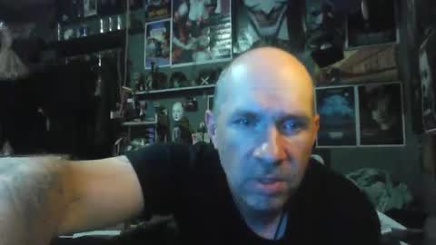 That guy online show from May 6, 4:40 am