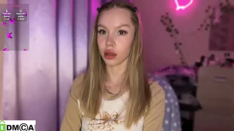 Snapshot of _love_me_again chatting on October 16, 10:08 pm Katie online show from October 16, 10:08 pm