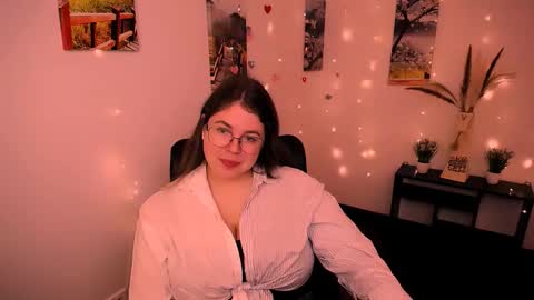 Snapshot of _lovely_mary chatting on September 10, 6:47 am Mary online show from September 10, 6:47 am