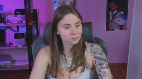 Ann online show from March 25, 8:37 pm