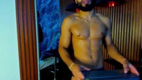 _luca_flame online show from September 21, 1:09 am