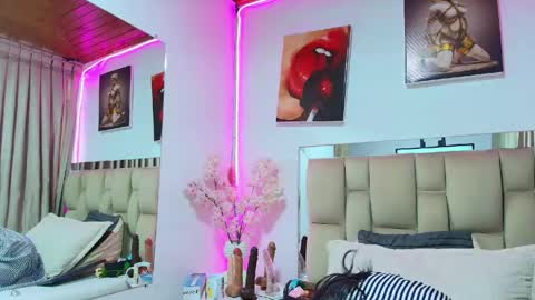 _marcela__ online show from May 11, 11:17 am