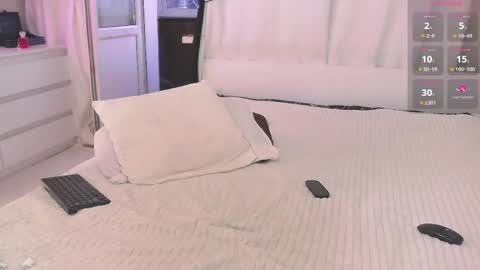Mari online show from April 26, 1:42 pm