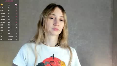  Gwen  online show from October 7, 3:35 am