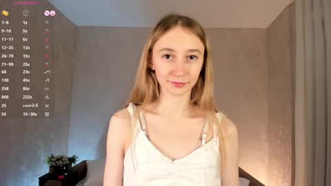  Gwen  online show from November 5, 4:03 am