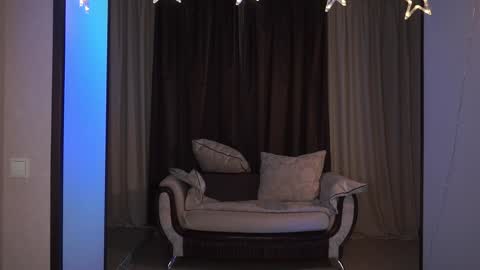  Gwen  online show from February 7, 10:19 pm