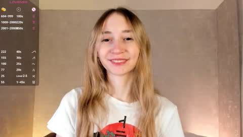  Gwen  online show from October 10, 3:12 am