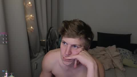  Medaed20  online show from October 3, 9:12 pm