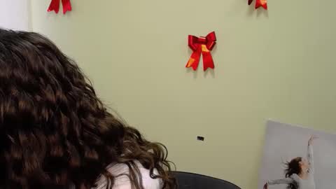 Snapshot of _megasta chatting on February 27, 8:02 am Susie online show from February 27, 8:02 am
