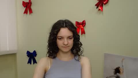 Snapshot of _megasta chatting on February 8, 11:22 am Susie online show from February 8, 11:22 am