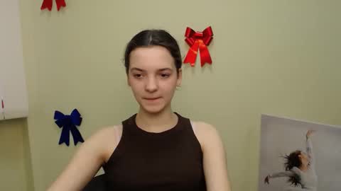 Snapshot of _megasta chatting on January 29, 9:44 am Susie online show from January 29, 9:44 am