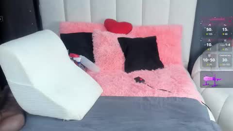 Snapshot of _merida_blue chatting on October 18, 4:22 pm Merida independet model online show from October 18, 4:22 pm