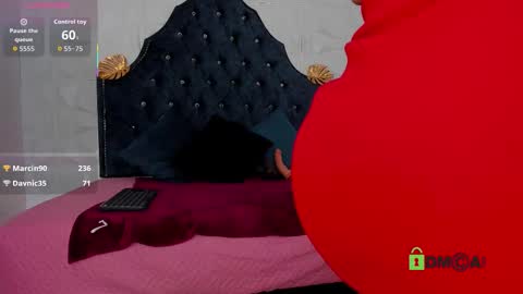 _mia_milf_ online show from November 26, 4:32 am