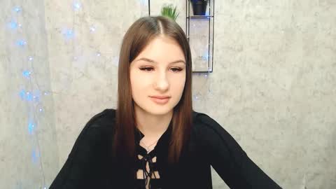 Snapshot of _miaangel_ chatting on February 20, 6:03 pm Mia online show from February 20, 6:03 pm