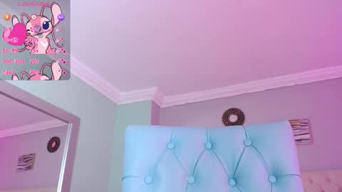 Paula online show from March 22, 11:25 am