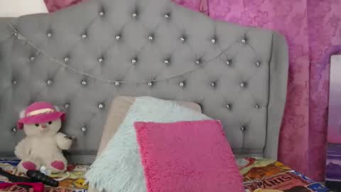 _mindy_moon online show from February 23, 11:56 am