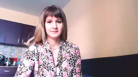 Snapshot of _minnie_boo_ chatting on January 12, 8:36 am Boo online show from January 12, 8:36 am