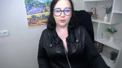 Miranda online show from April 17, 6:49 am