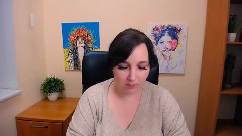 Miranda online show from March 12, 12:15 pm