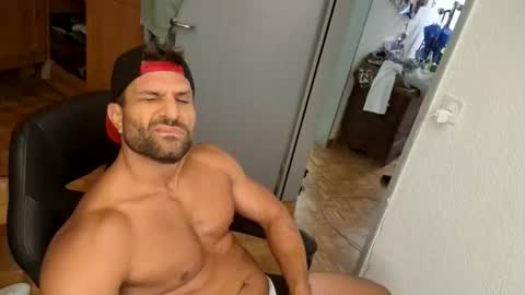 BENJI online show from September 22, 6:28 am