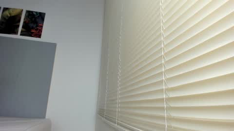 _molly_rosse_ online show from November 24, 12:04 pm