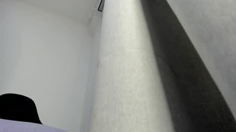 _molly_rosse_ online show from May 19, 12:01 pm