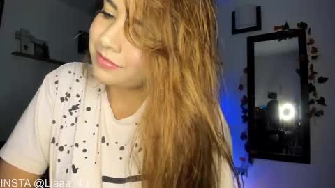     liaaa 4u online show from February 5, 11:06 pm