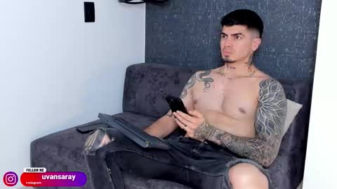 _mrcock_ online show from November 11, 9:06 pm