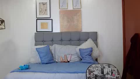 _naomi_s online show from February 20, 2:19 pm