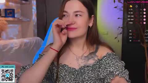 Mia with a big heart  online show from October 21, 12:10 pm