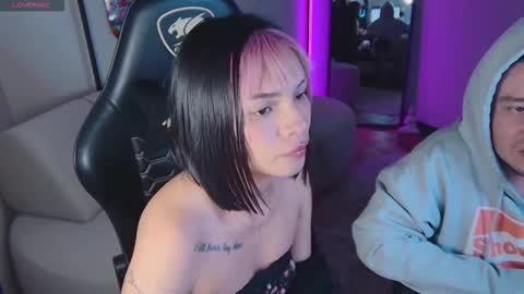 Mai   MODEL INDEPENT  online show from November 18, 10:35 pm