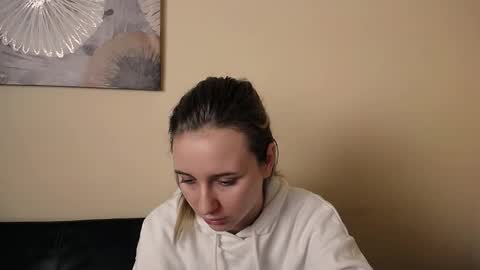 Nica online show from January 9, 1:28 pm