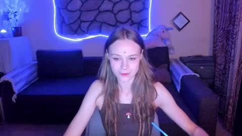 Snapshot of _pornunicorn chatting on September 22, 12:04 am pornUnicorn online show from September 22, 12:04 am