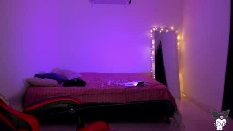 Stefany online show from March 7, 1:22 pm