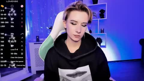 Rein online show from April 18, 7:07 pm