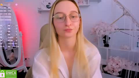 I am Rina online show from March 1, 12:34 pm