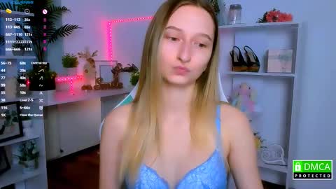 I am Rina online show from December 3, 6:36 am