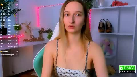 I am Rina online show from November 22, 8:24 am